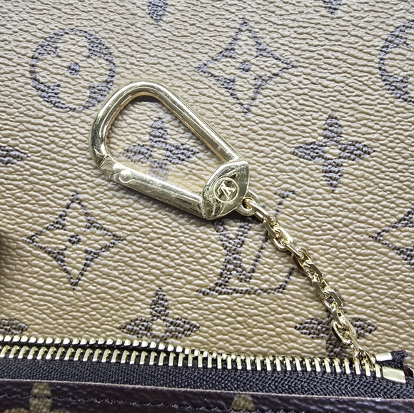 Louis Vuitton key pouch Monogram - Picture 4 of 6